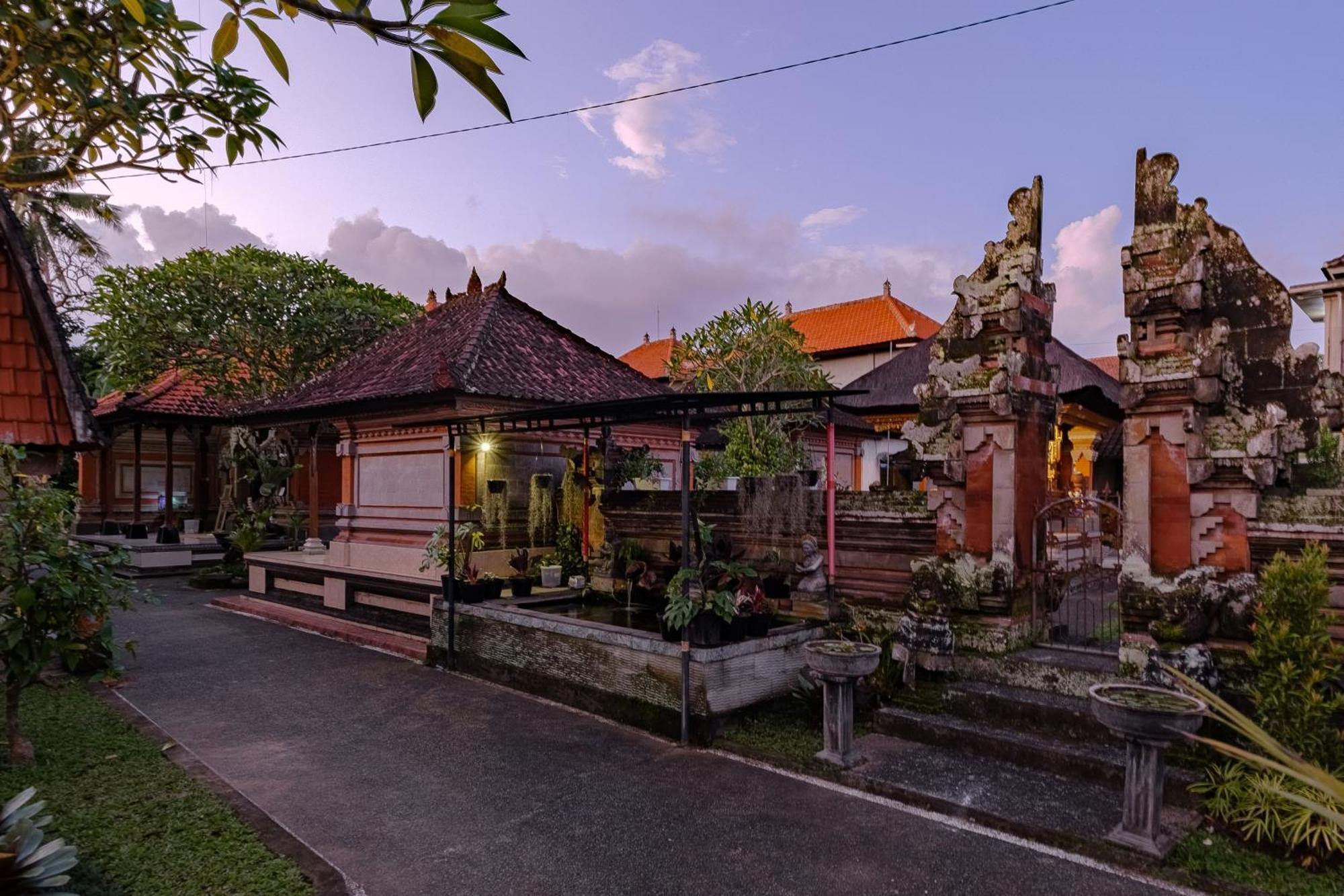 Ray Guest house