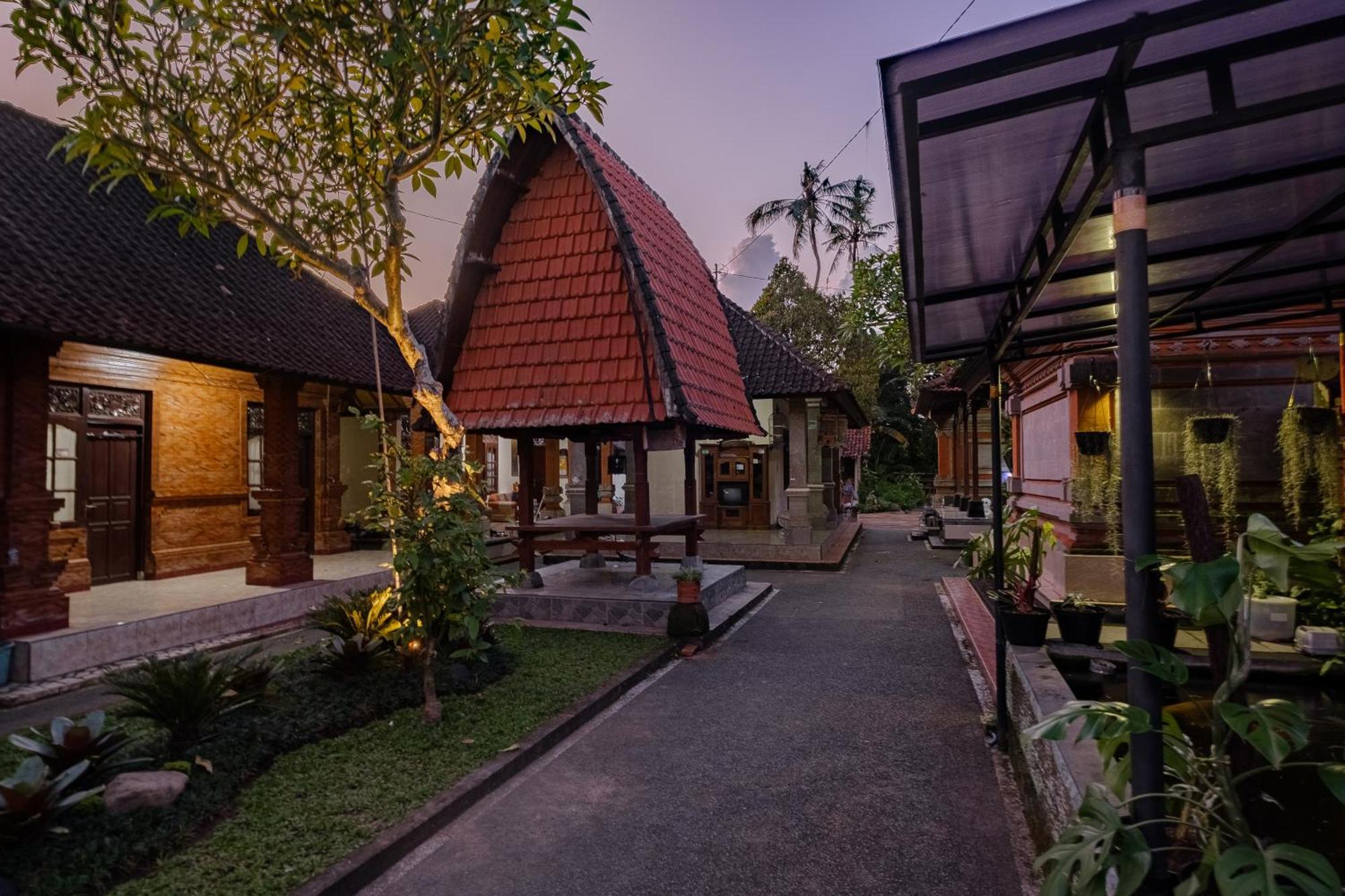 Ray * Ubud